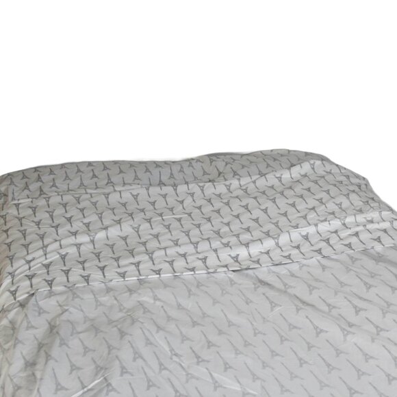 Eiffel Tower Print King Size Sheet Set - White with Grey Eiffel Towers - Picture 5 of 12